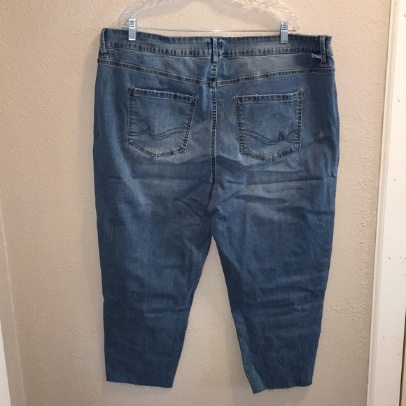 NWT Rebel Wilson X Angels 😇 Cropped Jeans SZ 24W - Picture 6 of 6